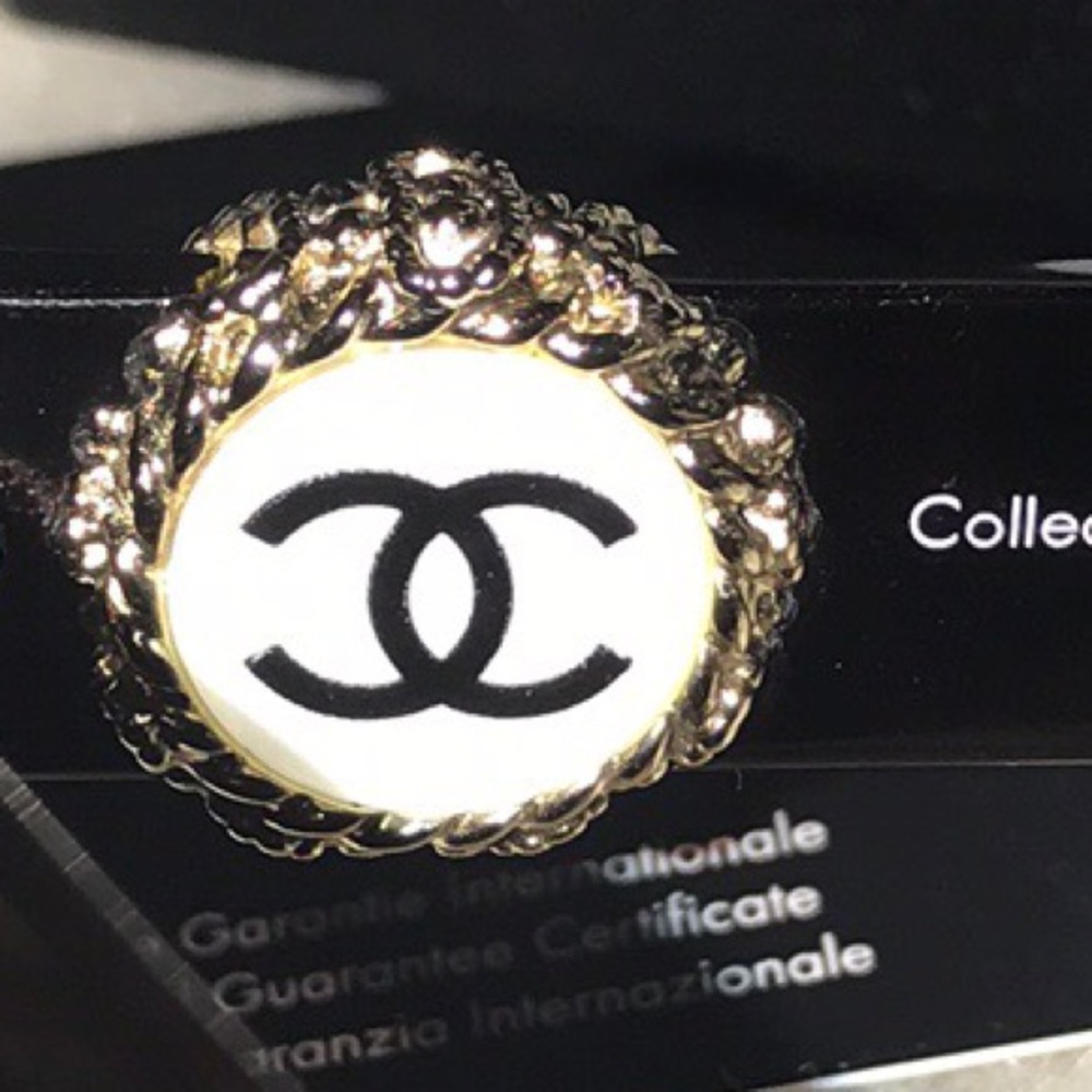 🆙️CHANEL Sunglasses bouton Collection 🤩 beautiful - Picture 6 of 9